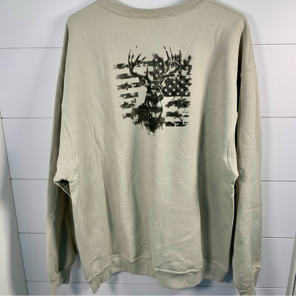 American Flag Sweatshirt Sz XL Deer Hunting Tan Black 4th‎ of July USA Patriotic